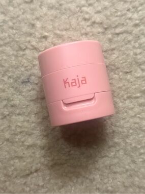 Kaja Heart Blush Stamper Shade “01 Coy” (Brand New)